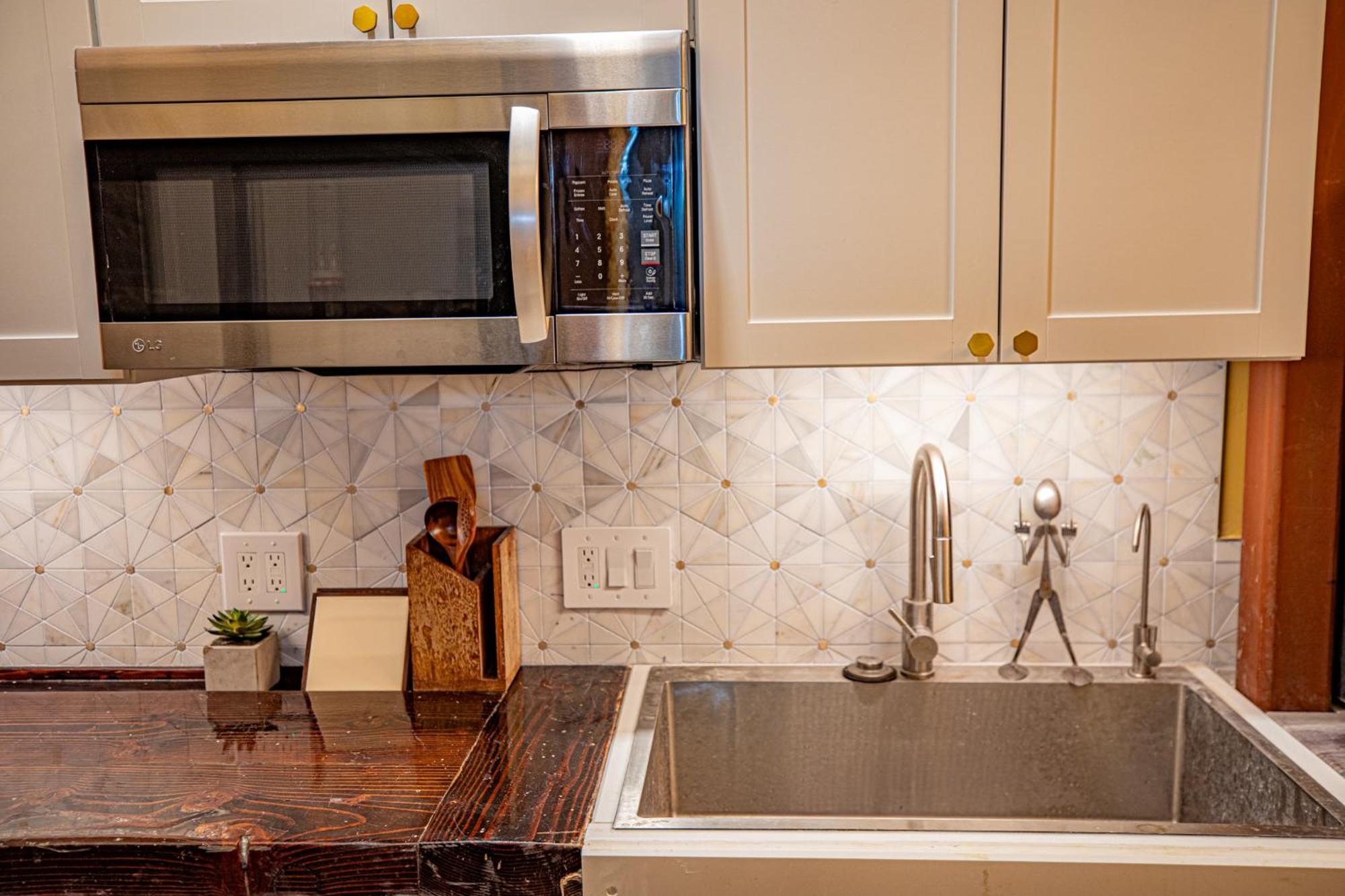 Social Stays - Santa Barbara'S First Hostel On State Street Eksteriør bilde